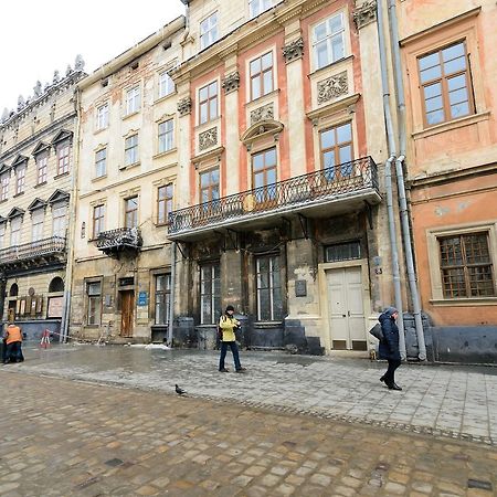Vip Апартаменти Ван Гог На Площі Ринок 리비프 외부 사진